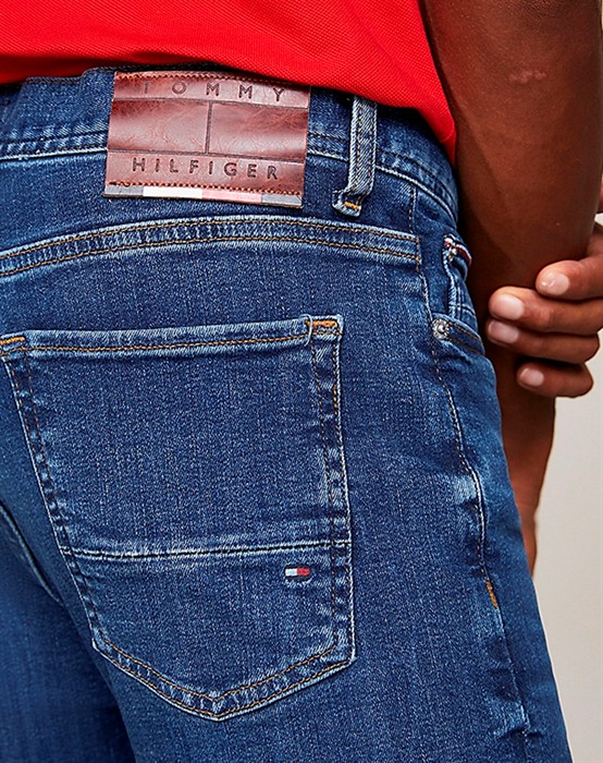 Bleecker Flex Slim Jeans